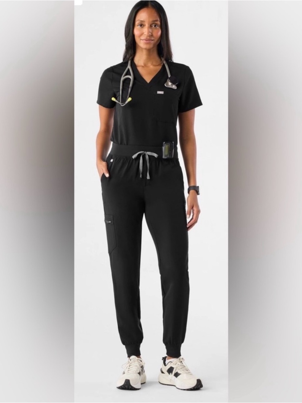 FIGS Black Zamora joggers petite only